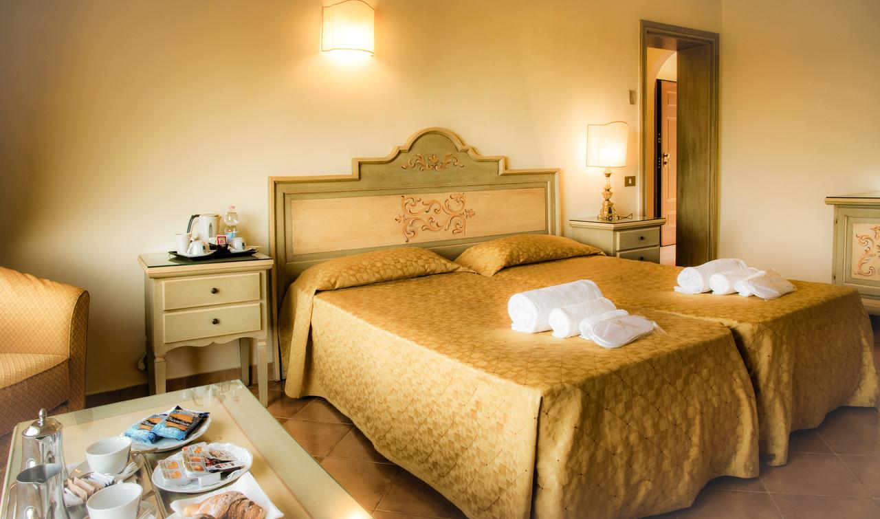 Grand Hotel Helio Cabala Marino Εξωτερικό φωτογραφία